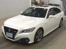 2018 Toyota Crown Hybrid