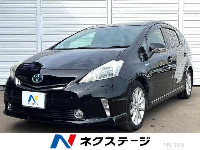 2013 Toyota PRIUS α