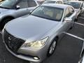 2015 Toyota Crown Hybrid