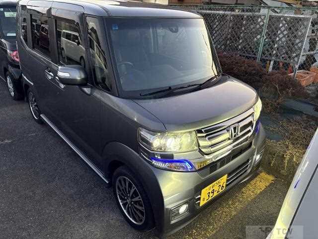 2017 Honda N BOX