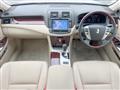 2011 Toyota Crown