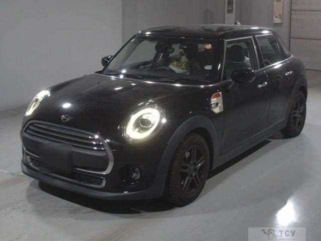 2021 BMW MINI
