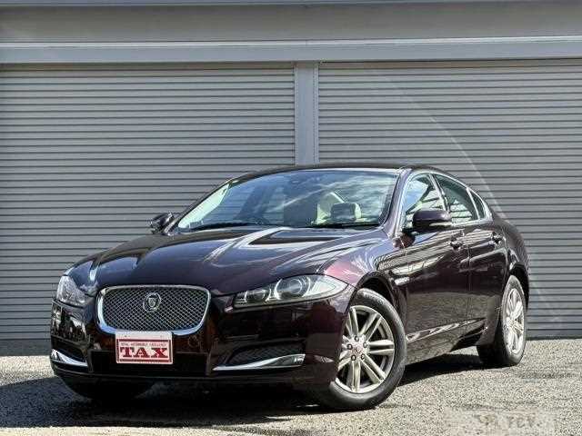 2013 Jaguar XF