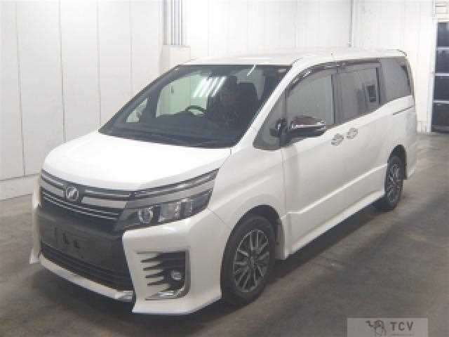 2017 Toyota Voxy
