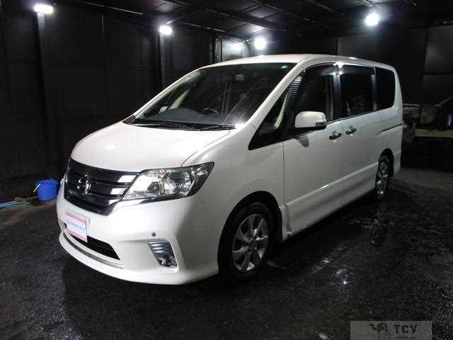 2011 Nissan Serena
