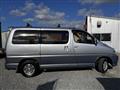 2000 Toyota Grand Hiace
