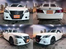 2013 Toyota Crown