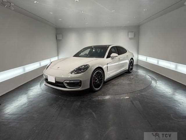2023 Porsche Panamera