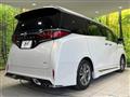2024 Toyota Alphard Hybrid