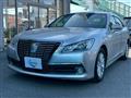 2013 Toyota Crown Hybrid
