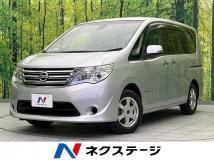2015 Nissan Serena
