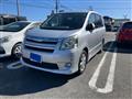 2009 Toyota Noah