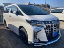 2020 Toyota Alphard Hybrid
