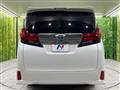 2017 Toyota Alphard Hybrid