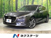 2016 Mazda Axela