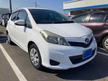 2011 Toyota Vitz