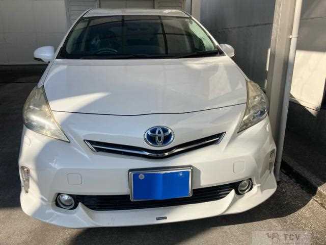 2011 Toyota PRIUS α