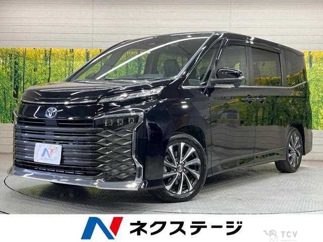 2022 Toyota Voxy