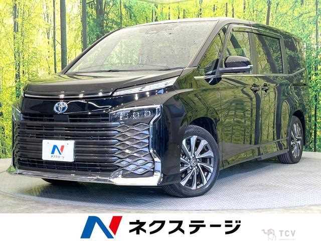 2023 Toyota Voxy