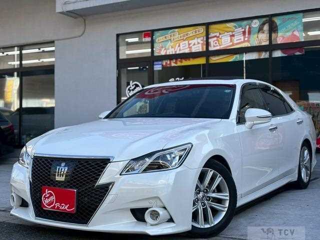 2013 Toyota Crown