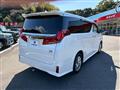 2022 Toyota Alphard Hybrid