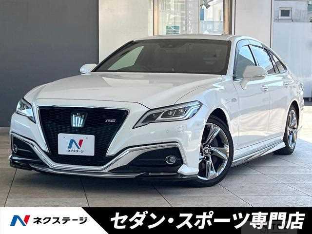 2018 Toyota Crown Hybrid