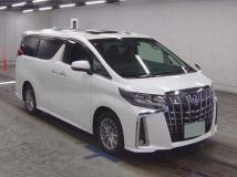 2021 Toyota Alphard Hybrid