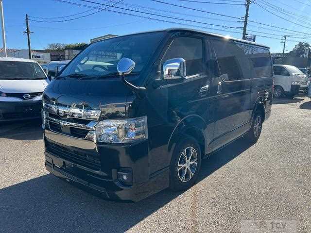 2022 Toyota Hiace Van