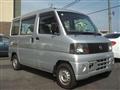 2004 Nissan Clipper Van
