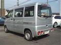 2004 Nissan Clipper Van