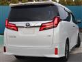 2022 Toyota Alphard G