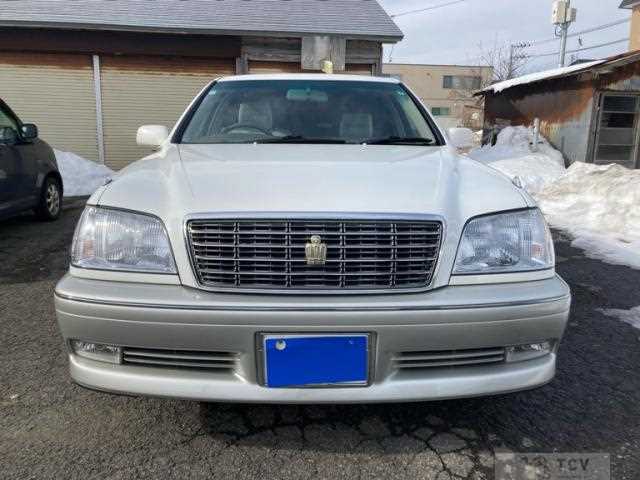 2000 Toyota Crown