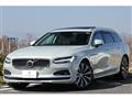 2021 Volvo V90