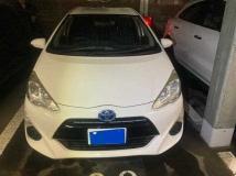 2015 Toyota AQUA