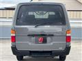 2001 Toyota Hiace Van