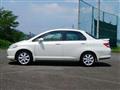 2005 Honda Fit Aria