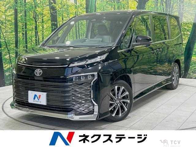 2022 Toyota Voxy