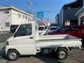 2004 Mitsubishi Minicab Truck