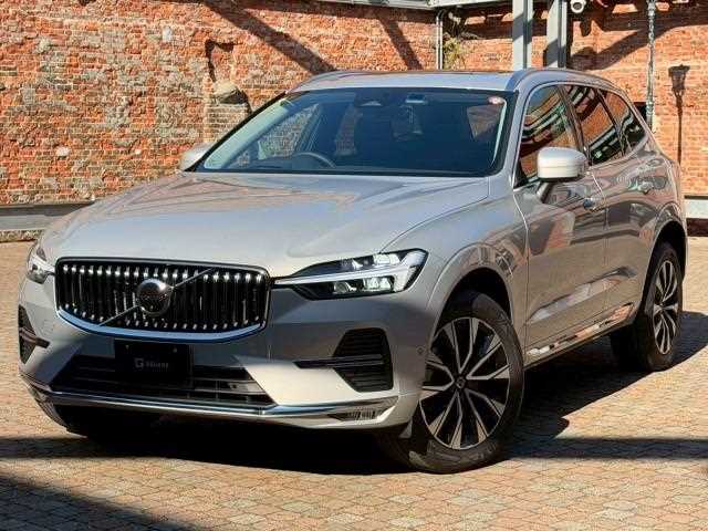Volvo XC60 2024 — фото 2 купить в Москве