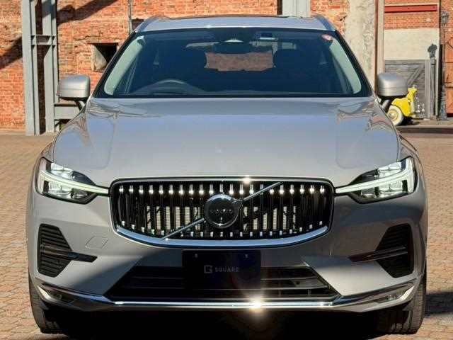 Volvo XC60 2024 — фото 4 купить в Москве