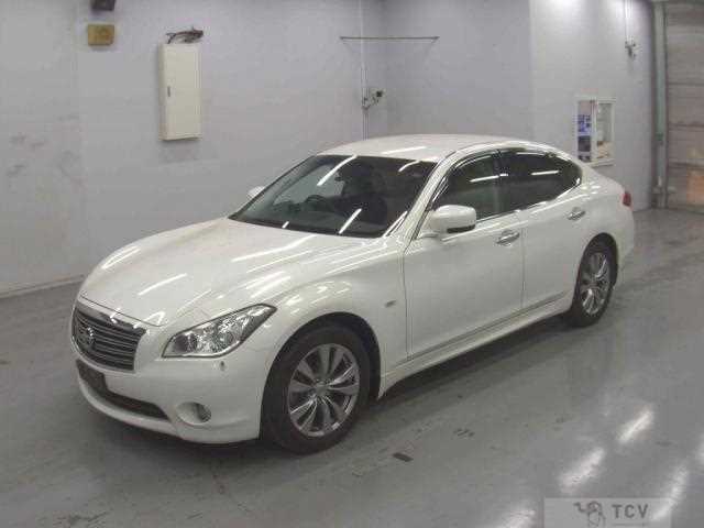 2013 Nissan Fuga