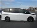 2025 Nissan Serena