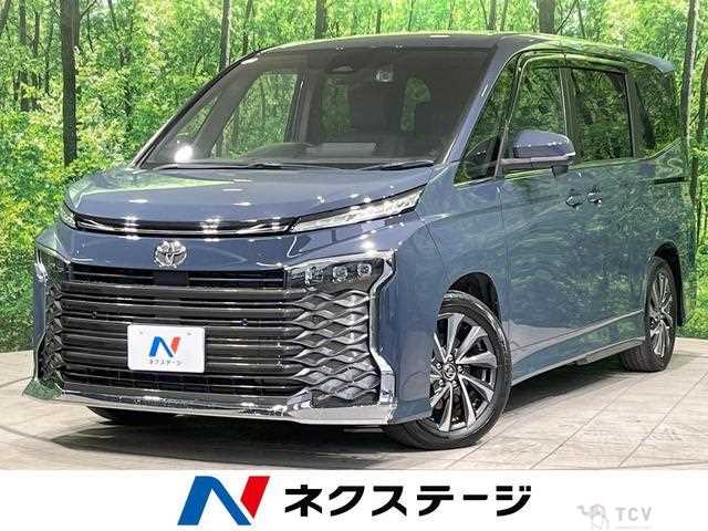 2023 Toyota Voxy
