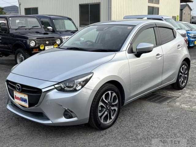 2017 Mazda Demio