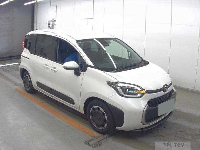 2023 Toyota Sienta