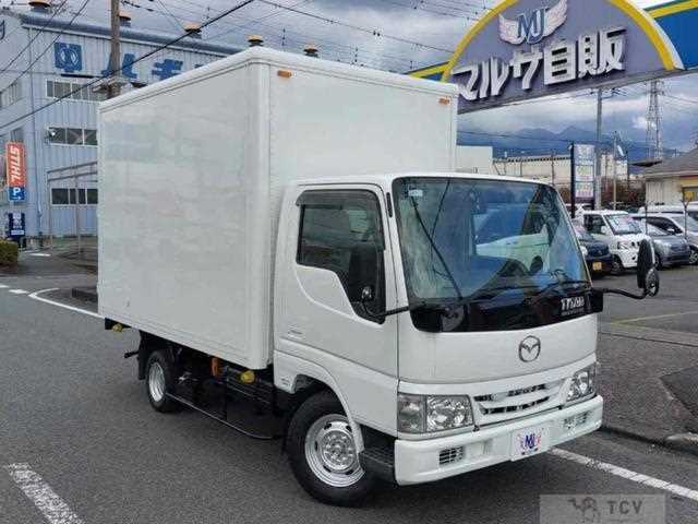 2008 Mazda Titan Dash