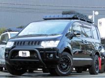 2016 Mitsubishi Delica D5