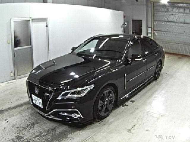 2019 Toyota Crown Hybrid