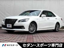 2015 Toyota Crown Hybrid