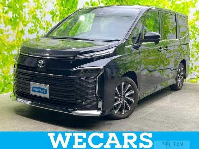 2023 Toyota Voxy